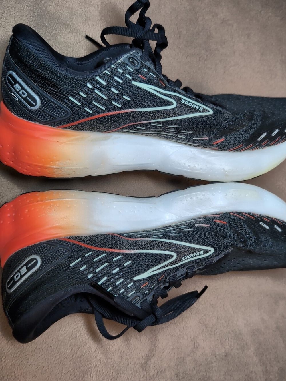 Brooks Glycerin 2.0 Black Women's Running Shoes with Orange Gradient Heel Size 9 - Picture 10 of 12